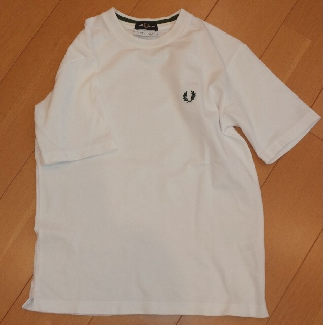 FRED PERRY(フレッドペリー)のフレッド・ペリー　ロゴTシャツ メンズのトップス(Tシャツ/カットソー(半袖/袖なし))の商品写真