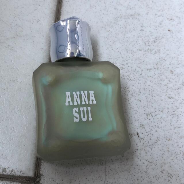 ANNA SUI(アナスイ)のアナ スイ ネイルカラー 915 新品る　フローズンピスタチオ コスメ/美容のネイル(ネイルケア)の商品写真