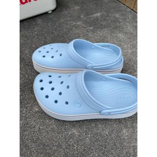 クロックス(crocs)のクロックバンド プラットフォーム クロッグ 厚底 サンダル(サンダル)