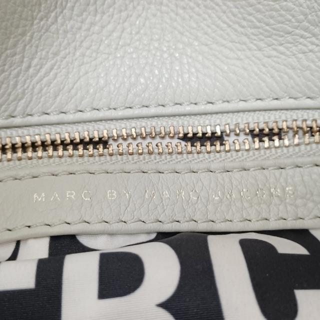 MARC BY MARC JACOBS(マークバイマークジェイコブス)のマークバイマークジェイコブス レザー レディースのバッグ(ショルダーバッグ)の商品写真