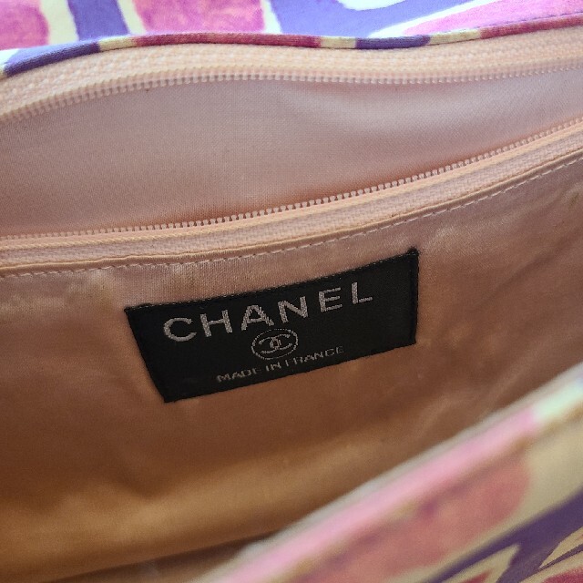 CHANEL(シャネル)のシャネル　ショルダーバッグ レディースのバッグ(ショルダーバッグ)の商品写真