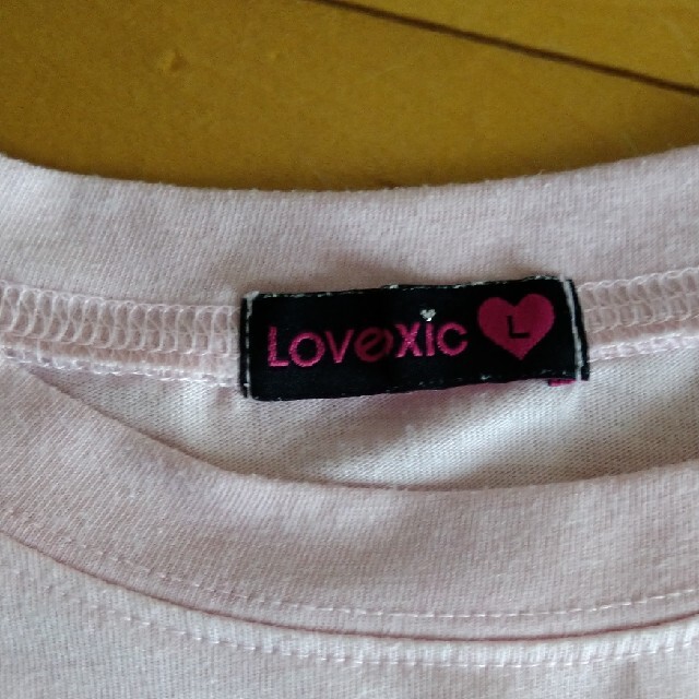 lovetoxic(ラブトキシック)のLovetoxic　Ｔシャツ レディースのトップス(Tシャツ(半袖/袖なし))の商品写真