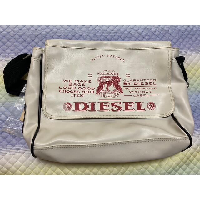 DIESEL(ディーゼル)のDIESEL レザー　ショルダーバッグ メンズのバッグ(ショルダーバッグ)の商品写真