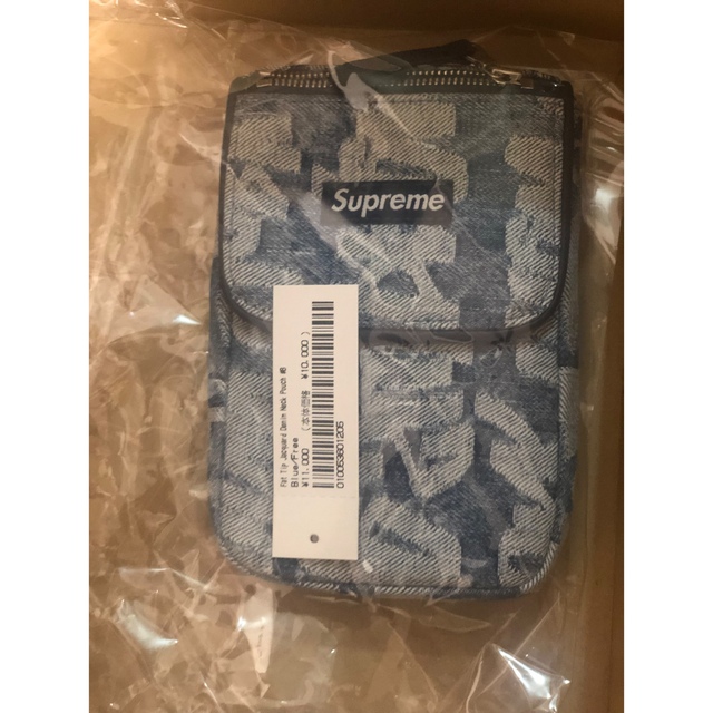 Supreme(シュプリーム)のSupreme Fat Tip Jacquard Denim Neck Pouc メンズのバッグ(その他)の商品写真