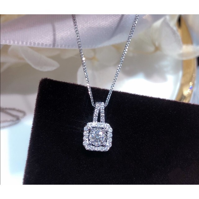 【セール価格】天然ダイヤモンドペンダント0.196ct　k18