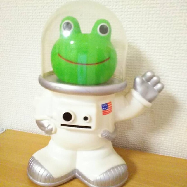 宇宙服ケロタン貯金箱フィギュア興和ケロちゃんコロちゃんソフビ 宇宙服ケロタン貯金箱フィギュア興和ケロちゃんコロちゃんソフビ
