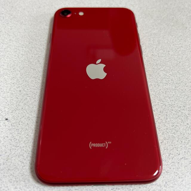 Apple(アップル)のiPhone SE 3 64GB RED スマホ/家電/カメラのスマートフォン/携帯電話(スマートフォン本体)の商品写真