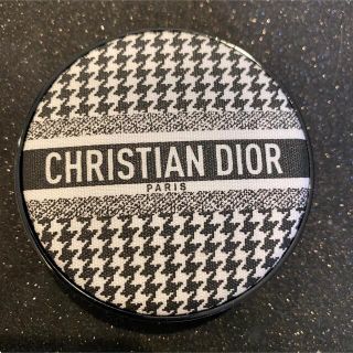 クリスチャンディオール(Christian Dior)のDior フォーエヴァーグロウクッションファンデーション2N クッションファンデ(ファンデーション)