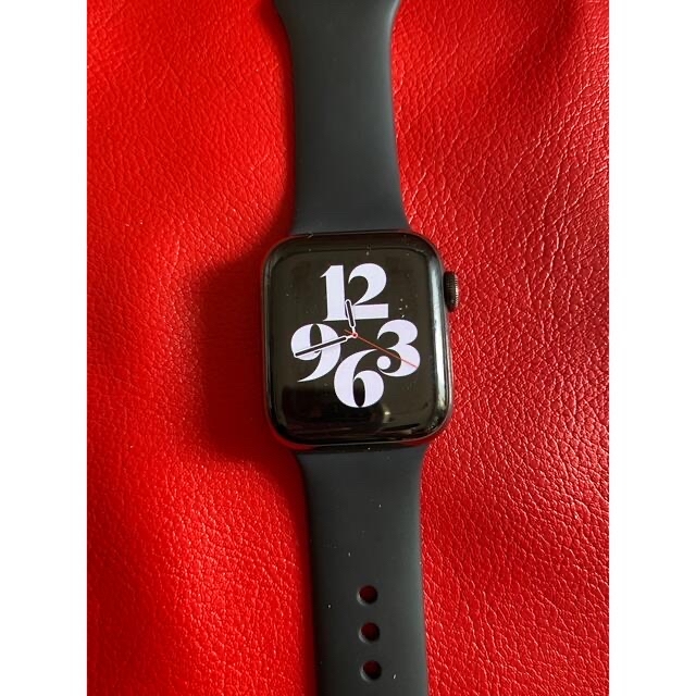 Apple Watch(アップルウォッチ)のApple Watch Series 6（Cellular）40mmステンレス メンズの時計(腕時計(デジタル))の商品写真