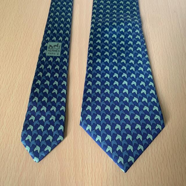 エルメス ネクタイ メンズ美品 馬柄 - ネクタイ