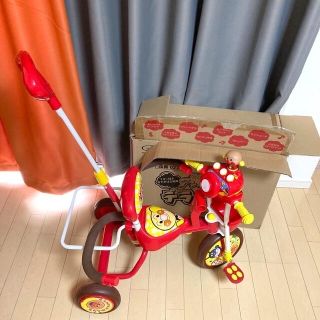 アンパンマン(アンパンマン)のアンパンマン デラックス 三輪車 ブザー付き おでかけ三輪車(三輪車)