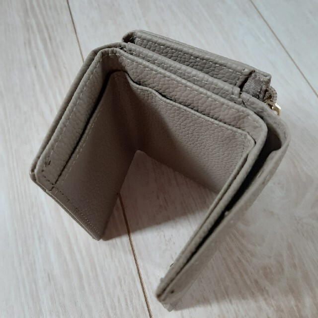 DEUXIEME CLASSE(ドゥーズィエムクラス)の折りたたみ　財布 レディースのファッション小物(財布)の商品写真