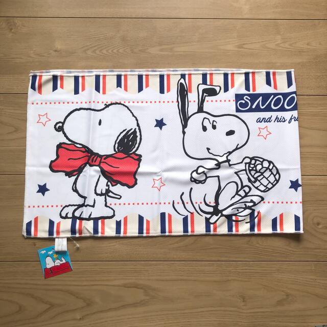 SNOOPY(スヌーピー)の【新品・タグ付き】スヌーピー　クールタオル　100×30cm スポーツ/アウトドアのスポーツ/アウトドア その他(その他)の商品写真