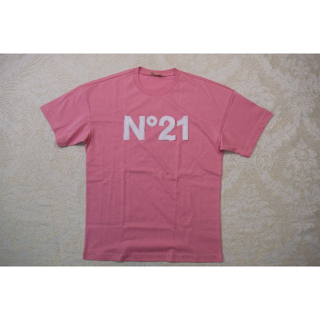 N°21(ヌメロヴェントゥーノ)の【新品・未使用】N°21 KIDS ロゴ Tシャツ ピンク　12Y　  キッズ/ベビー/マタニティのキッズ服女の子用(90cm~)(Tシャツ/カットソー)の商品写真