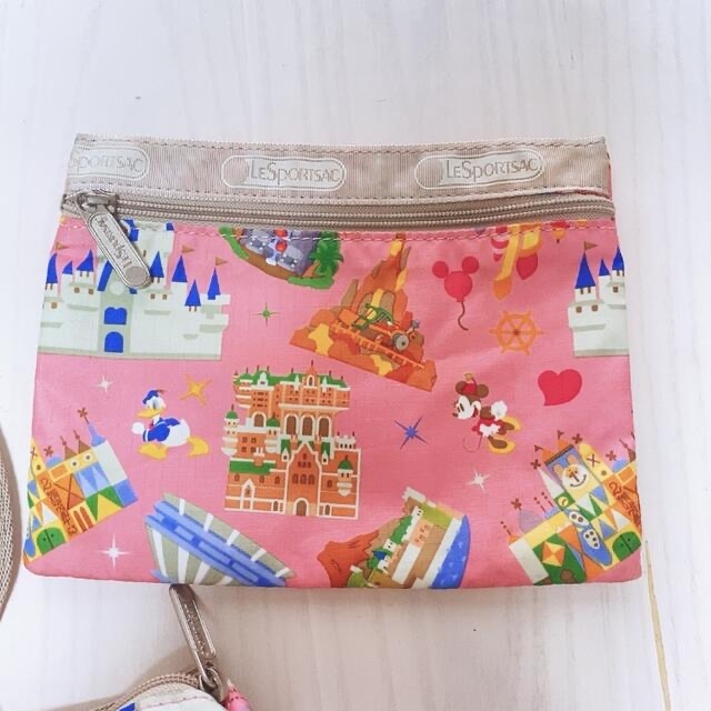 LeSportsac(レスポートサック)のディズニーランド　30周年限定　レスポートサック　トートバッグ、ポーチ レディースのバッグ(トートバッグ)の商品写真