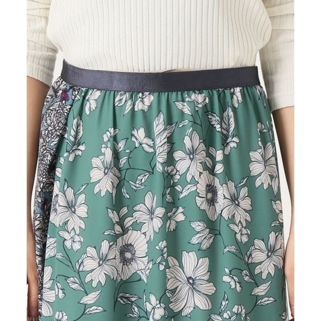 IENA(イエナ)のイエナ Deveaux フラワープリントスカート レディースのスカート(ロングスカート)の商品写真