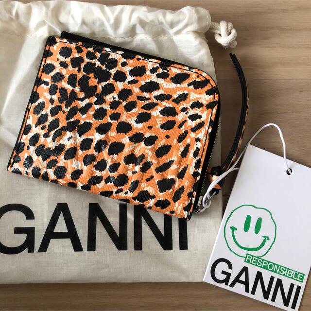 TOMORROWLAND(トゥモローランド)のGANNI ガニー ミニ財布　折り畳み財布 レディースのファッション小物(財布)の商品写真