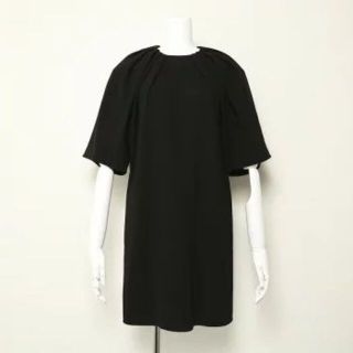 バレンシアガ ワンピースの通販 300点以上 Balenciagaのレディースを買うならラクマ