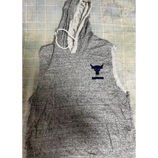 アンダーアーマー(UNDER ARMOUR)のUA Project Rock テリースリーブレスフード(Tシャツ/カットソー(半袖/袖なし))