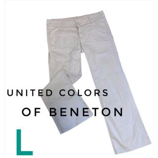 ベネトン(BENETTON)のc0026 UNITED COLORS OF BENETON 裾ワイド　チノパン(カジュアルパンツ)