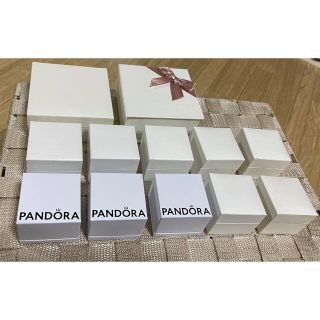 Pandora パンドラチャームとブレスレット空箱　(チャーム)