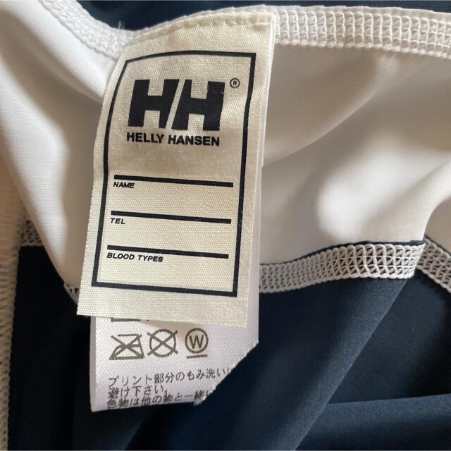 HELLY HANSEN(ヘリーハンセン)のsugio様専用❗️新品！！　ヘリーハンセン　ラッシュガード　130㎝ キッズ/ベビー/マタニティのキッズ服男の子用(90cm~)(水着)の商品写真