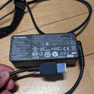 レノボ(Lenovo)のlenovo　ACアダプター(PC周辺機器)