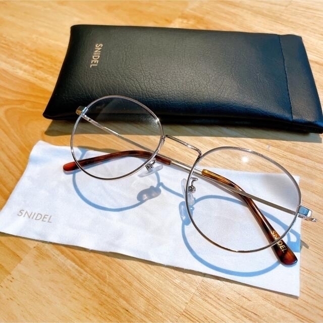 SNIDEL(スナイデル)の【SNIDEL　EYEWEAR】細メタルフレームPC メガネ レディースのファッション小物(サングラス/メガネ)の商品写真