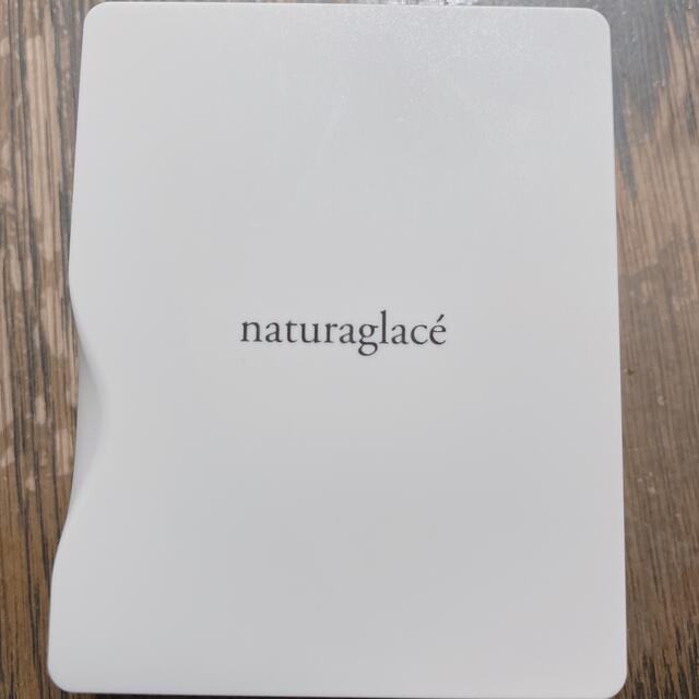 naturaglace(ナチュラグラッセ)のナチュラグラッセ クリアパウダー ファンデーション NO2 コスメ/美容のベースメイク/化粧品(ファンデーション)の商品写真
