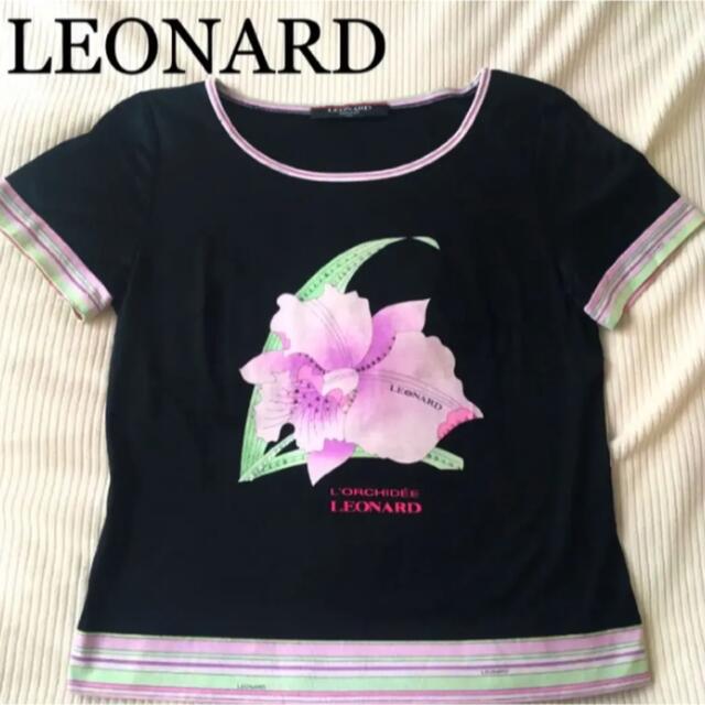 LEONARD(レオナール)の【レオナール】トップス　半袖　花柄　カンカン　カットソー　チュニック レディースのトップス(カットソー(半袖/袖なし))の商品写真