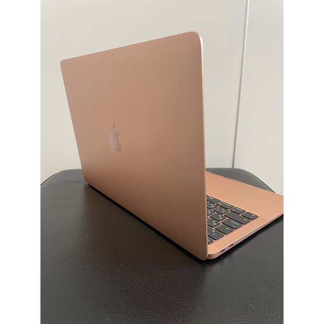 Apple(アップル)のMacBook Air 2020 M1チップ ゴールド MGND3J/A 極美品 スマホ/家電/カメラのPC/タブレット(ノートPC)の商品写真