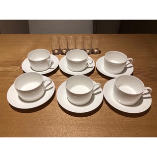 ノリタケ(Noritake)の値下げしました！ノリタケ　コーヒーカップ&ソーサー(食器)