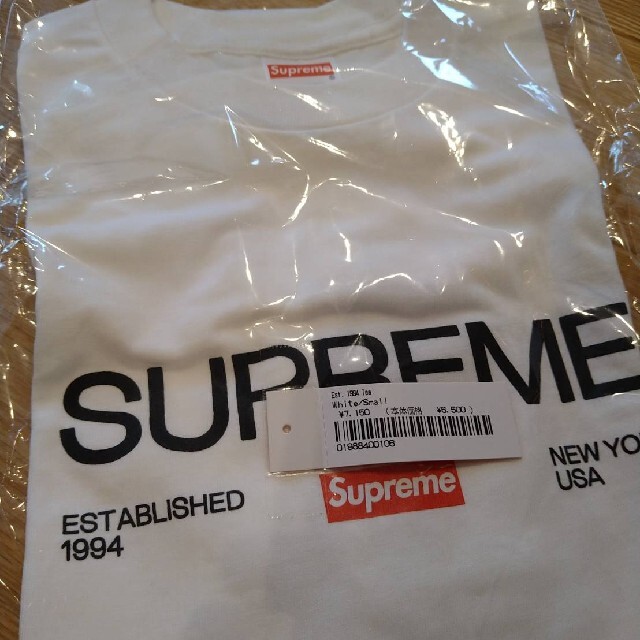 クマパック➭ Supreme - Supreme Est. 1994 Teeの通販 by みー's shop 通販のお買物 Supreme 新品パ−カ− 未使用 パーカー