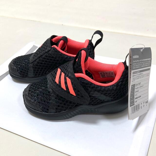 adidas(アディダス)の新品・未使用　アディダス　スニーカー　メッシュ　フォルタラン　メッシュ キッズ/ベビー/マタニティのベビー靴/シューズ(~14cm)(スニーカー)の商品写真