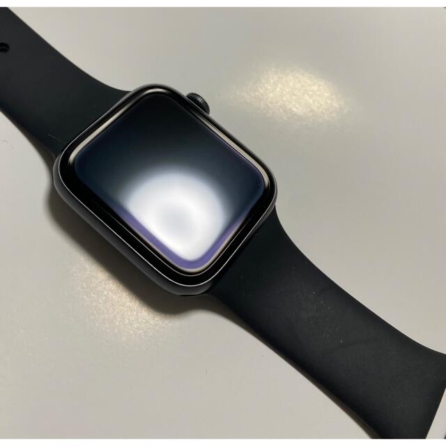 Apple Watch(アップルウォッチ)のApple Watch SE 44mm GPSモデル メンズの時計(腕時計(デジタル))の商品写真