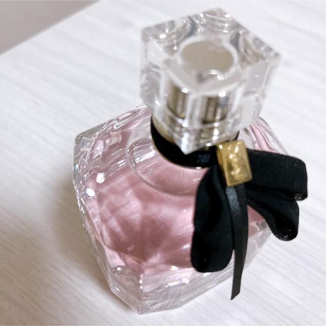 Yves Saint Laurent Beaute(イヴサンローランボーテ)のイヴサンローラン　モンパリ　オーデパルファム　90ml コスメ/美容の香水(香水(女性用))の商品写真