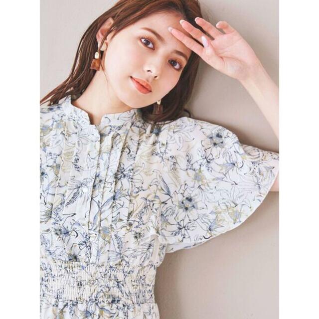 dazzlin(ダズリン)の[美品]👗バックリボンプリントワンピース dazzlin レディースのワンピース(ひざ丈ワンピース)の商品写真