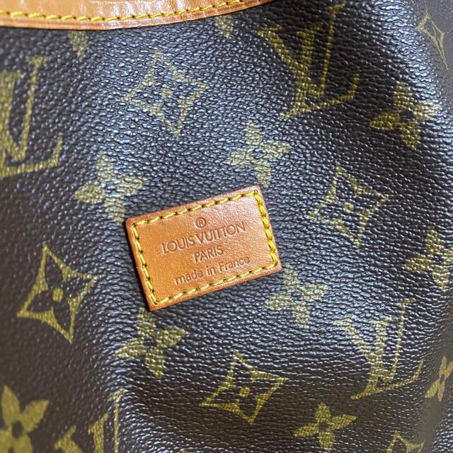 LOUIS VUITTON モノグラム