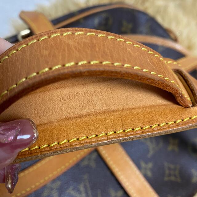 LOUIS VUITTON モノグラム