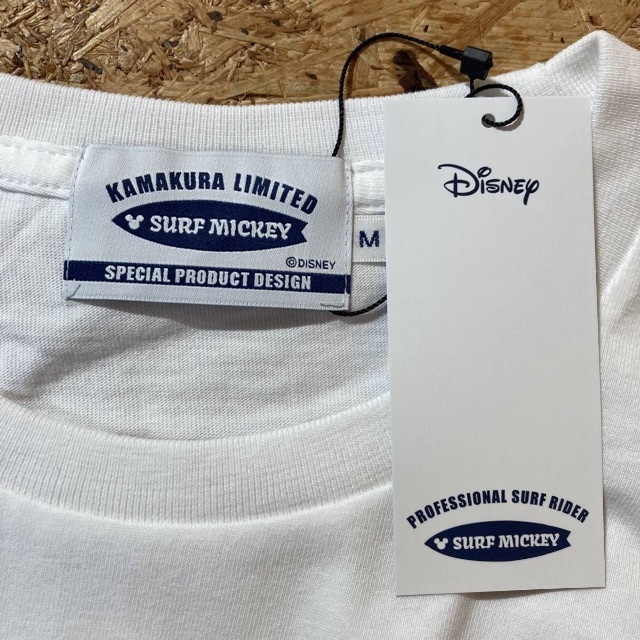 Disney(ディズニー)のSURF MICKEY KAMAKURA LIMITED Tシャツ M ホワイト レディースのトップス(Tシャツ(半袖/袖なし))の商品写真