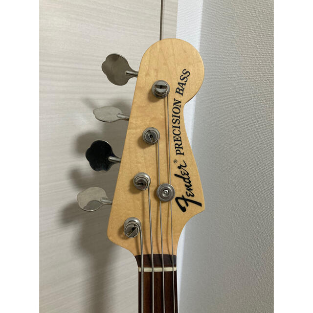 Fender(フェンダー)のSCANDAL TOMOMI P BASS 楽器のベース(エレキベース)の商品写真