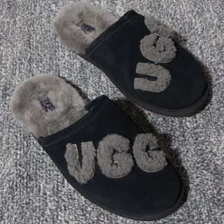 アグ(UGG)のUGG　メンズ　ムートンスリッパ(その他)