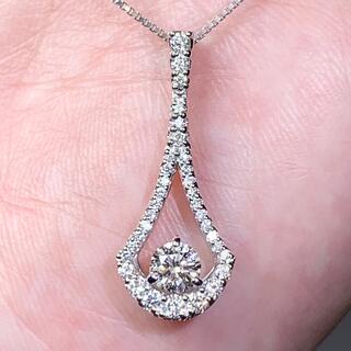 ダイヤモンド　k18 WG ペンダント ネックレス(ネックレス)