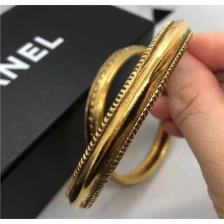 CHANEL - 美品 CHANELシャネルバングル 4連 豪華 ゴールドの通販 ...