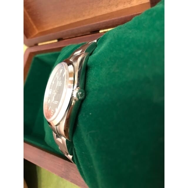 ROLEX(ロレックス)のロレックス　エクスプローラー1 114270 王冠透かし有り メンズの時計(腕時計(アナログ))の商品写真