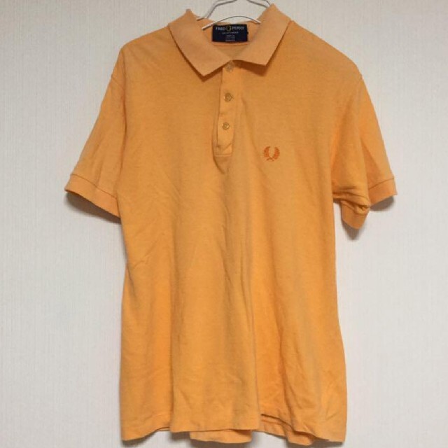 FRED PERRY(フレッドペリー)のイングランド製 FRED PERRY ポロシャツ 刺繍 ロゴ オレンジ メンズのトップス(ポロシャツ)の商品写真
