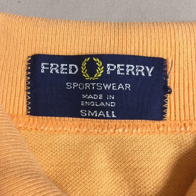 FRED PERRY(フレッドペリー)のイングランド製 FRED PERRY ポロシャツ 刺繍 ロゴ オレンジ メンズのトップス(ポロシャツ)の商品写真