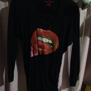 World's Endにて購入。Vivienne Westwood 唇Tシャツ