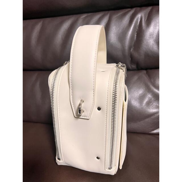 JEANASIS(ジーナシス)のBOXショルダーバッグ JEANASIS 人気色ホワイト レディースのバッグ(ショルダーバッグ)の商品写真