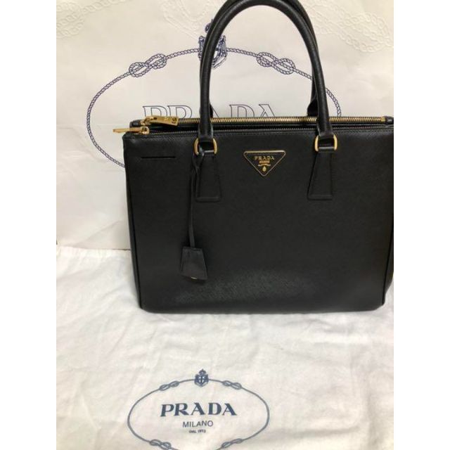 PRADA プラダ サフィアーノ